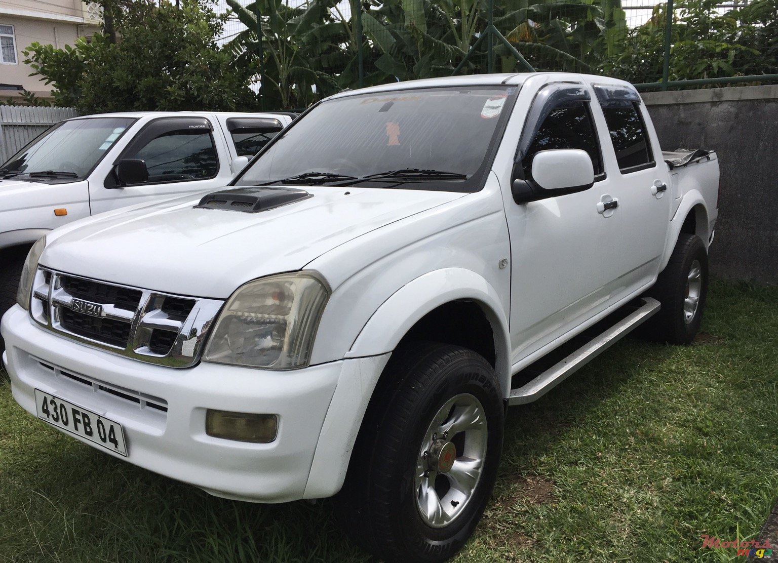 2004' Isuzu D-Max photo #1