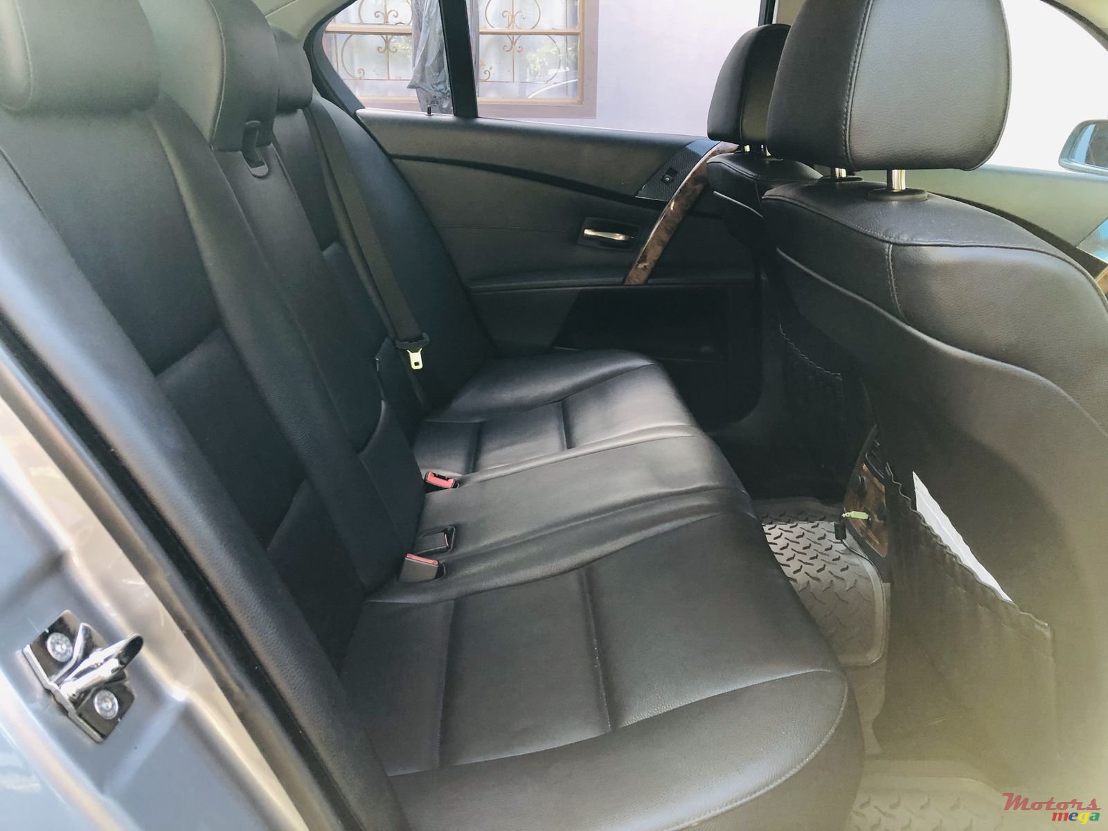 2006' BMW 5 Series photo #5