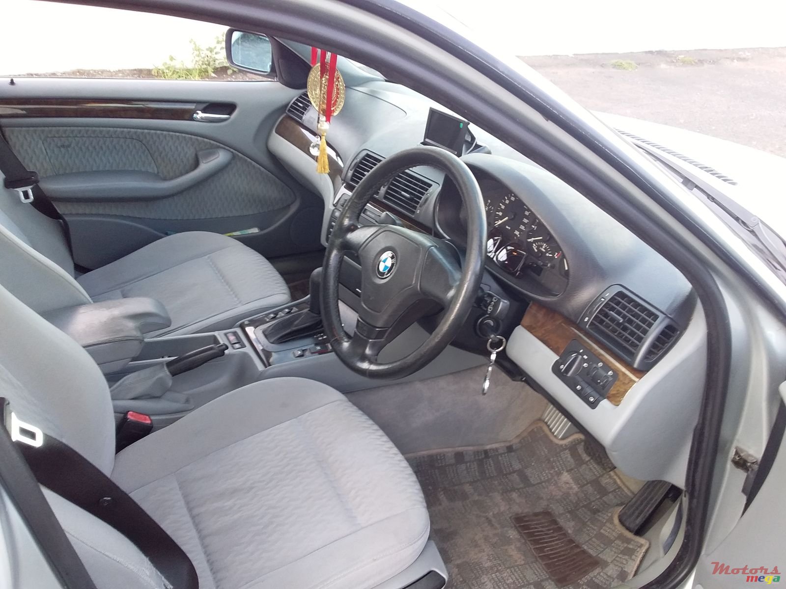 1999' BMW 3 Series E46 2000-2005 photo #2