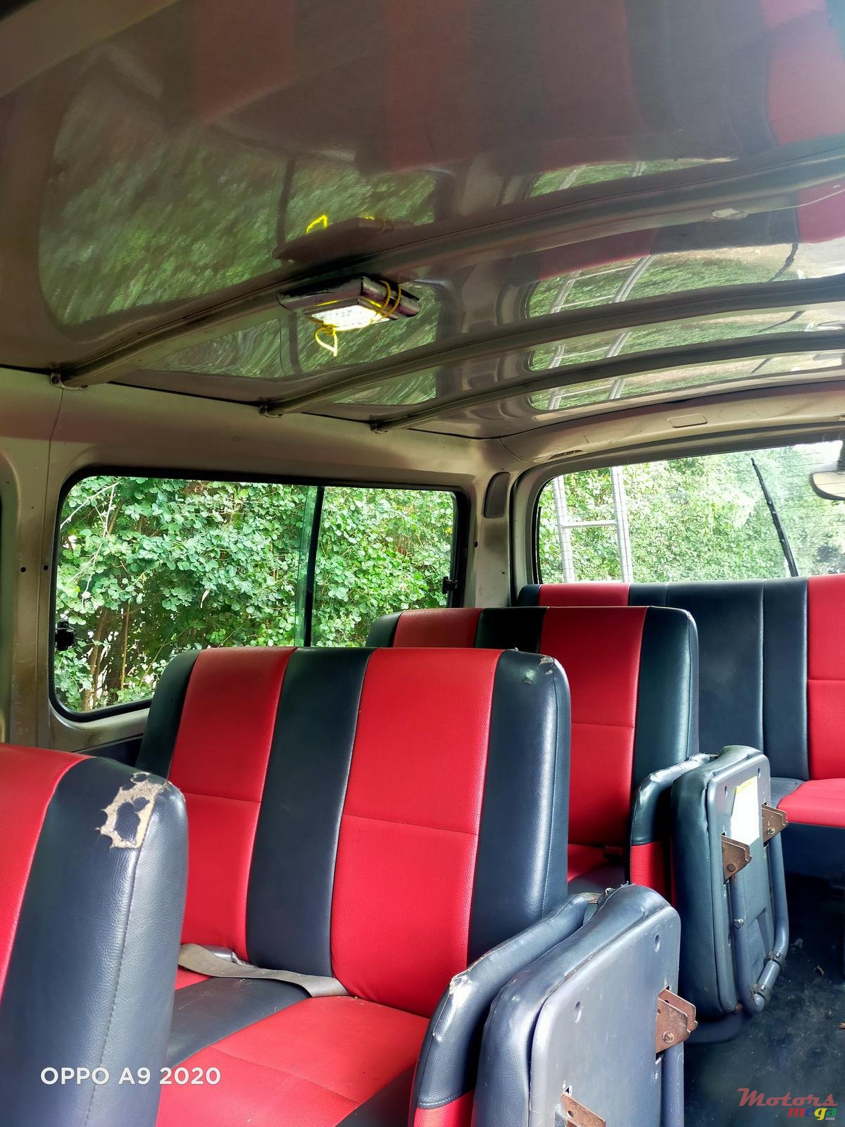 2009' Nissan photo #2