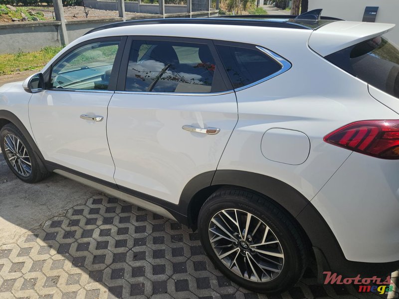 2018' Hyundai Tucson photo #4