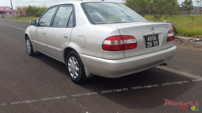 1999' Toyota Corolla photo #2