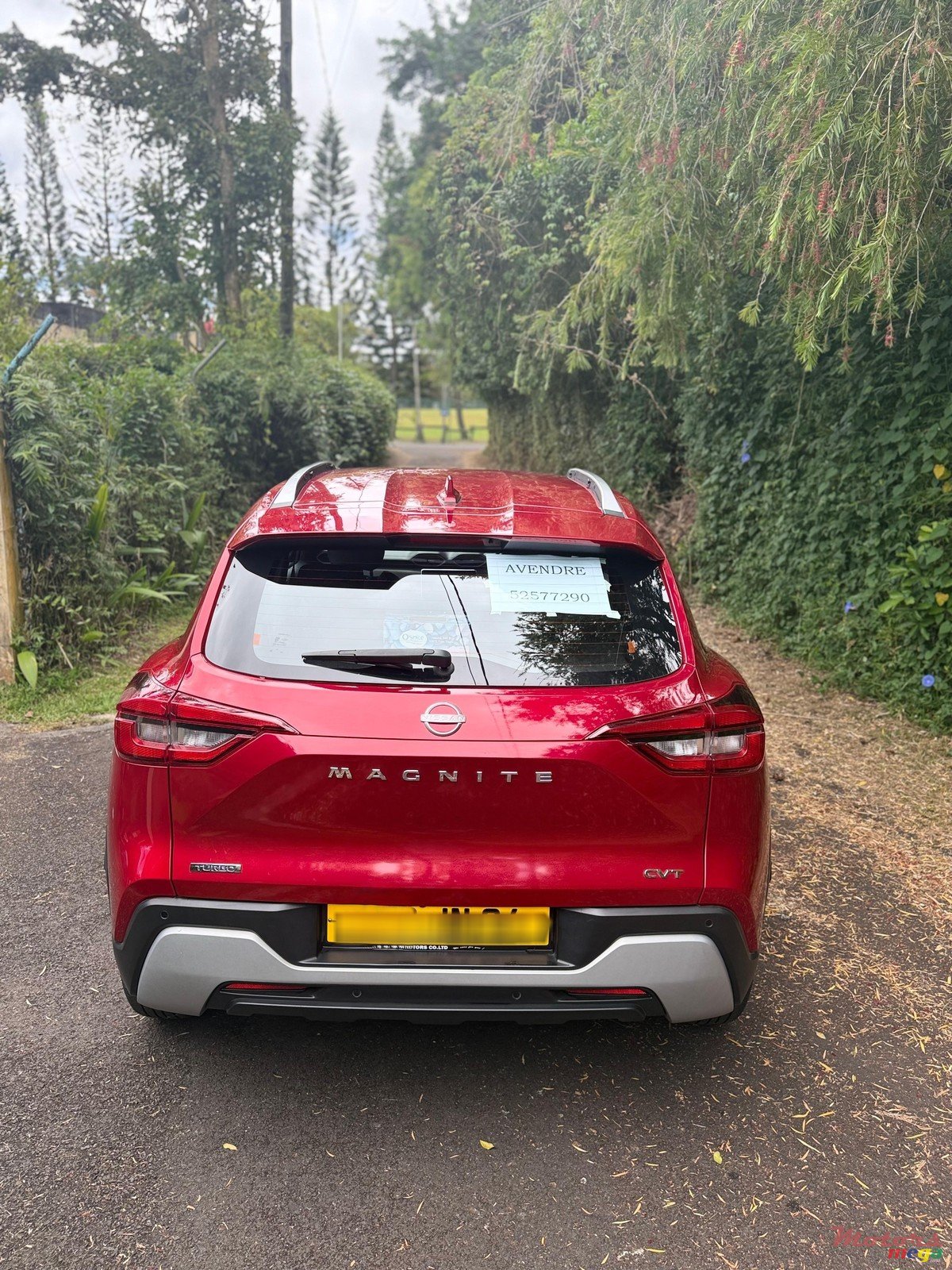 2024' Nissan photo #2