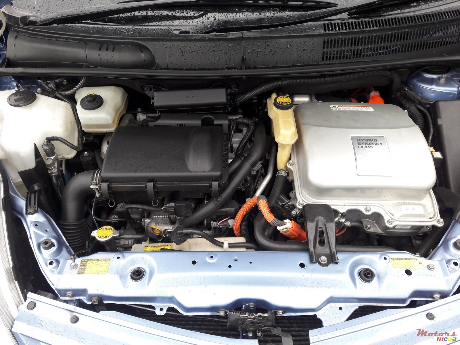 2008' Toyota Prius photo #3