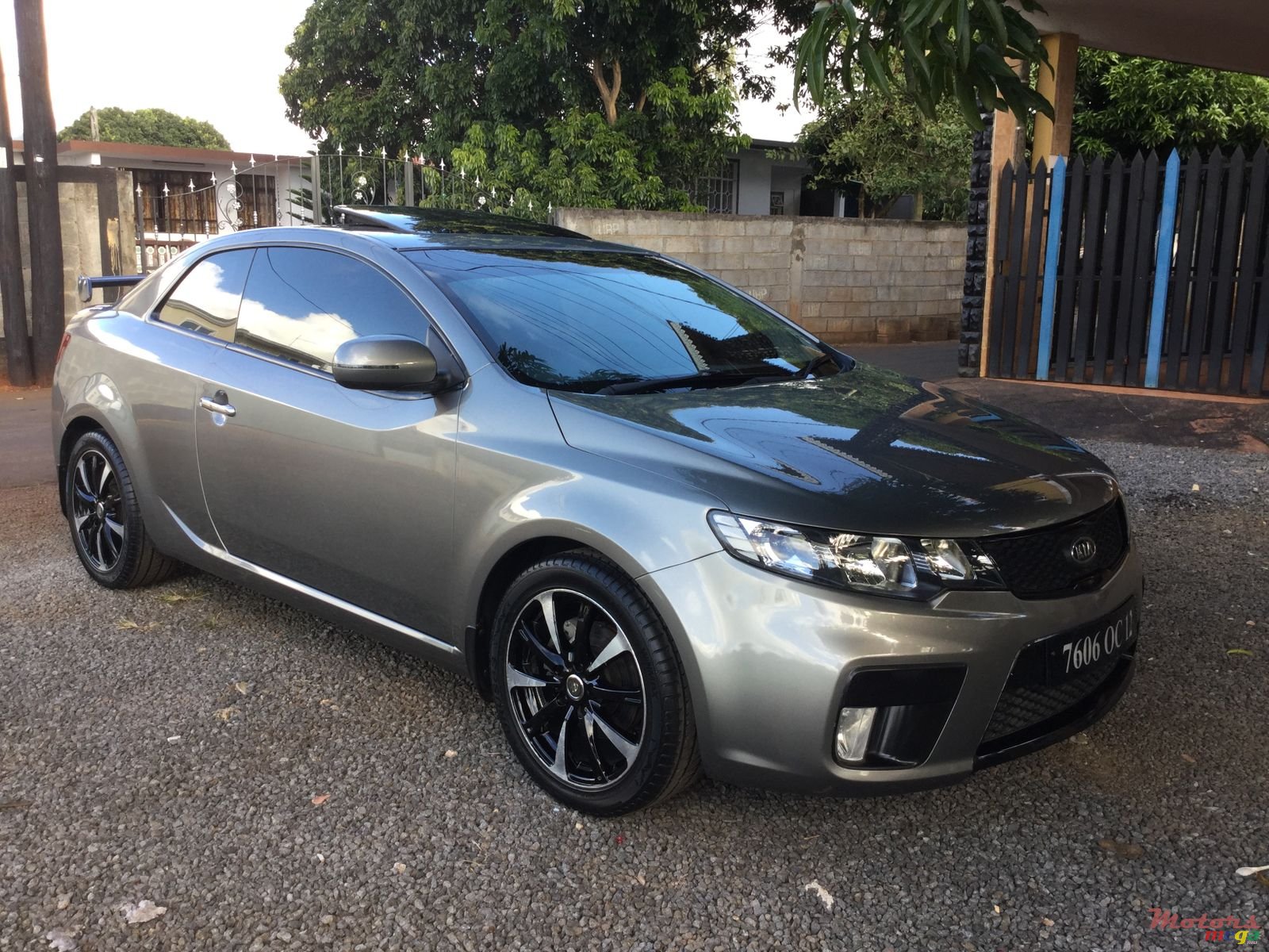2012' Kia Koup photo #2