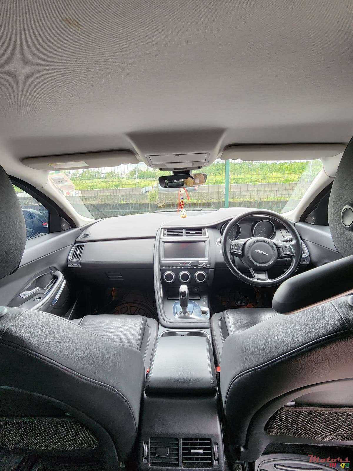 2019' Jaguar E-Pace photo #6