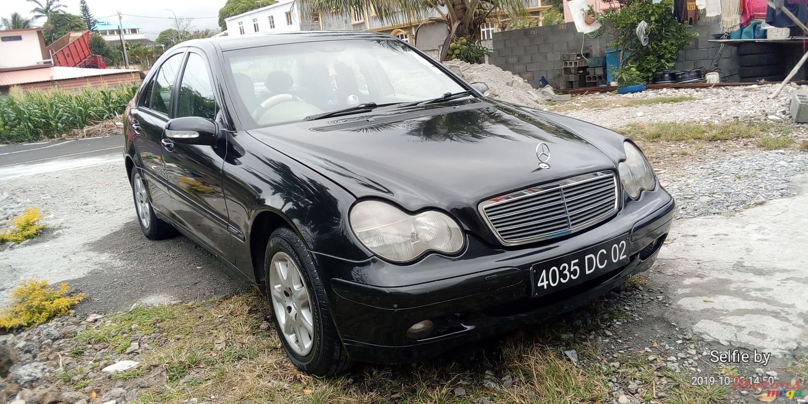 2002' Mercedes-Benz C-Class photo #2