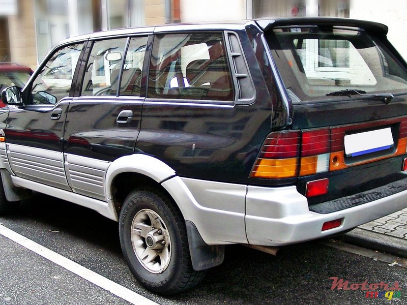 1987' SsangYong Musso 4WD photo #1