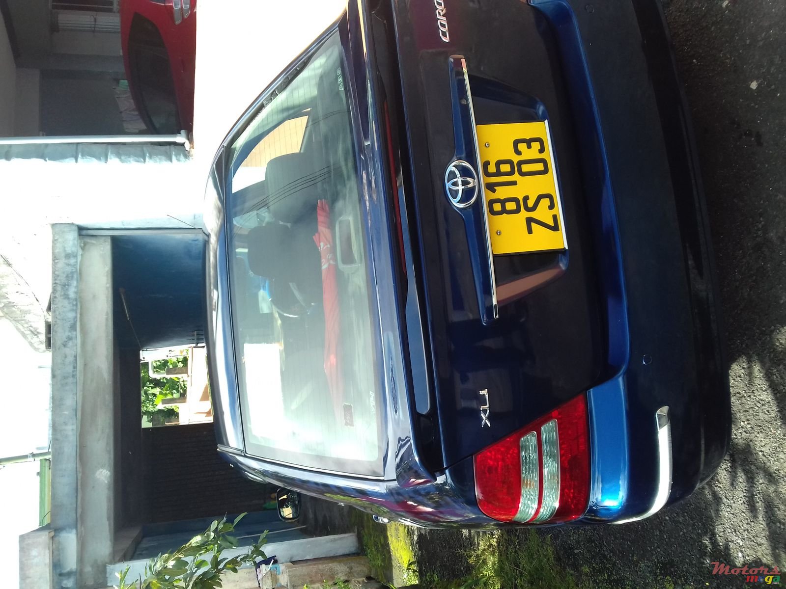 2003' Toyota Corolla NZE photo #2