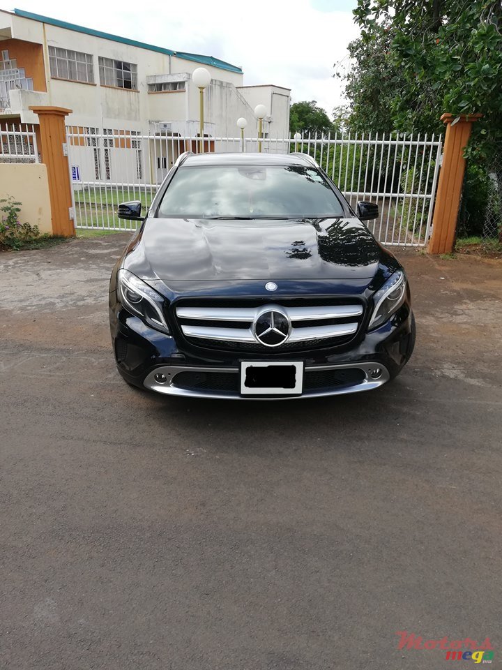 2014' Mercedes-Benz GLA-Class photo #2