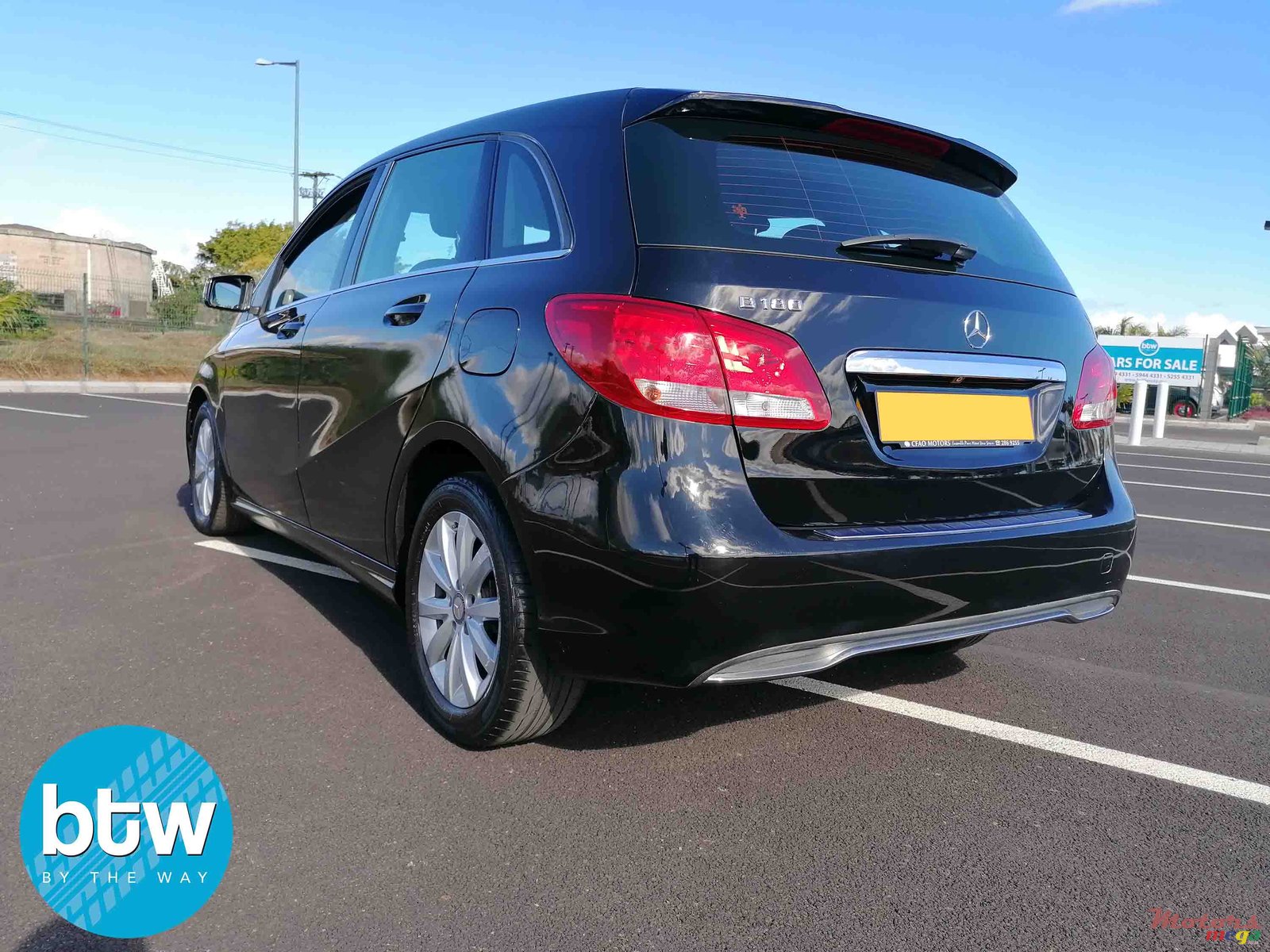 2016' Mercedes-Benz B-Class B180 photo #2