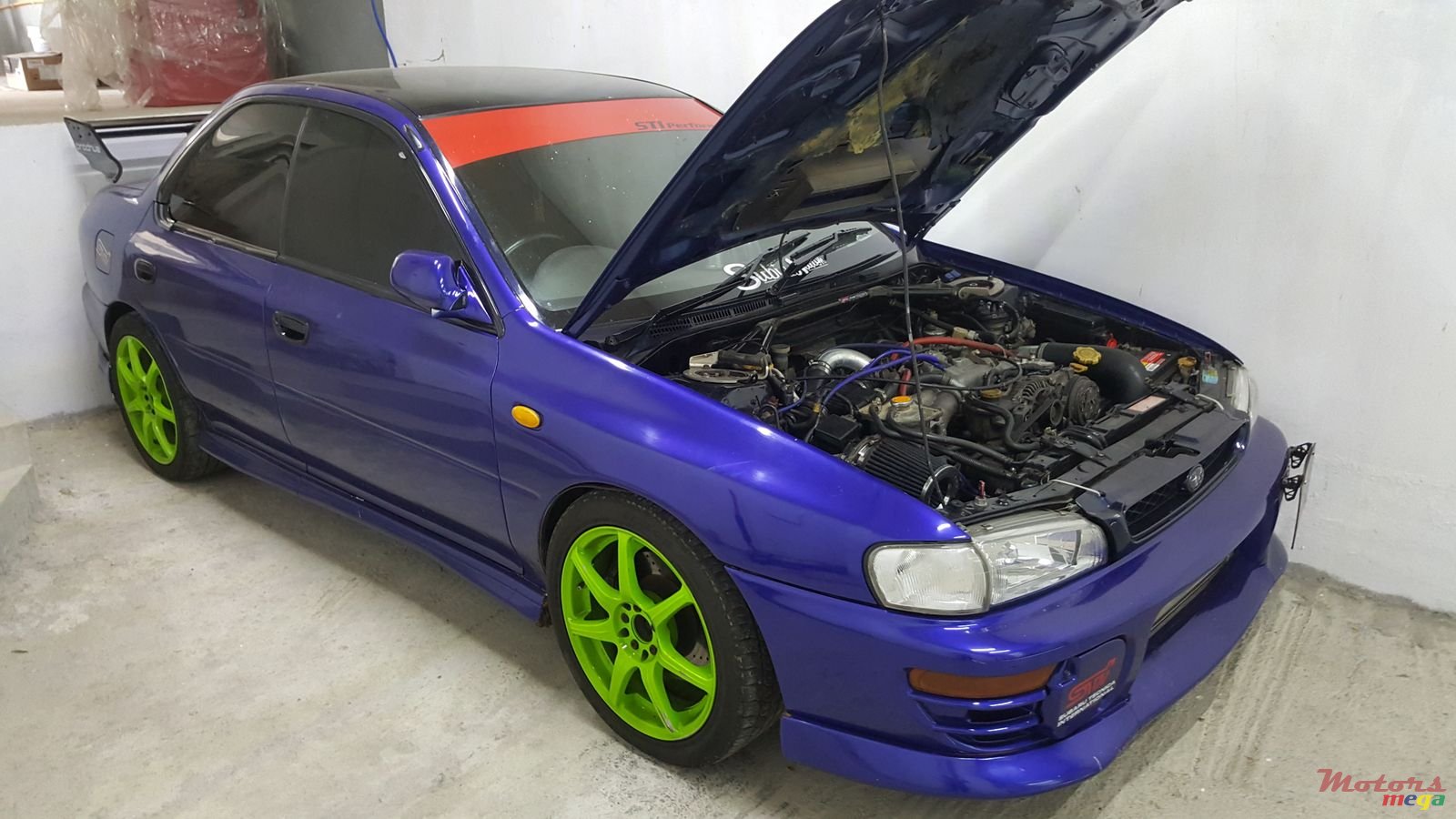 2000' Subaru Impreza WRX photo #2