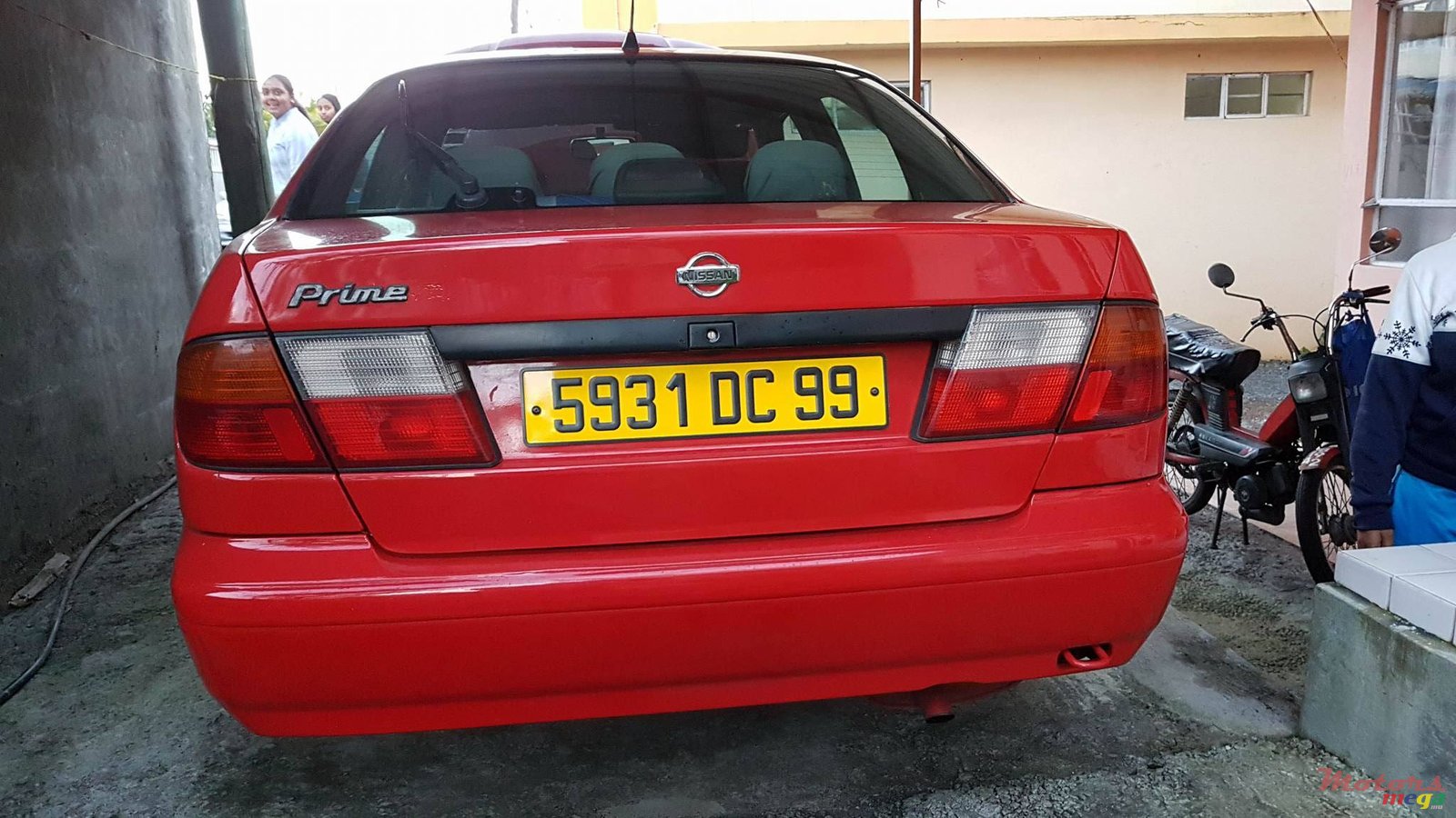 1999' Nissan Primera photo #3
