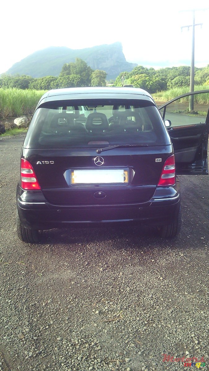 2003' Mercedes-Benz A 160 photo #1
