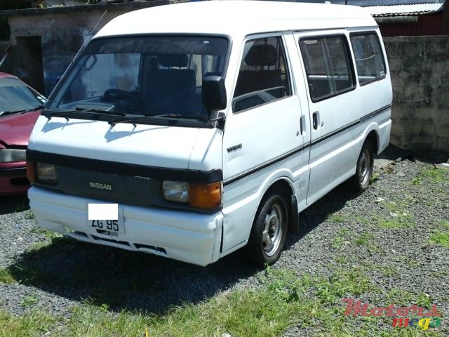 1995' Nissan Vanette pass photo #1