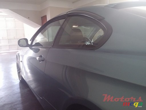 2009' BMW 3 Series Coupe Highline sport photo #4