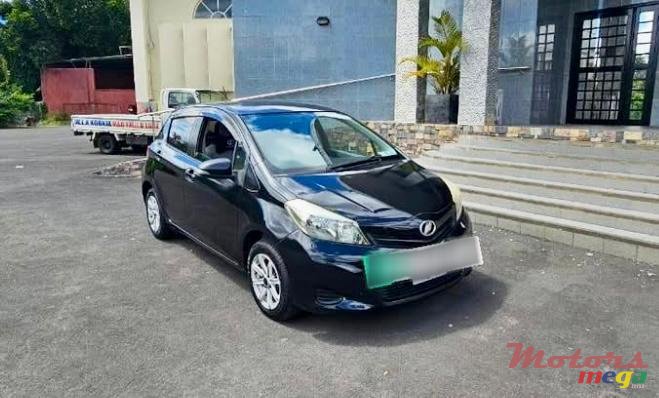2011' Toyota Vitz photo #1