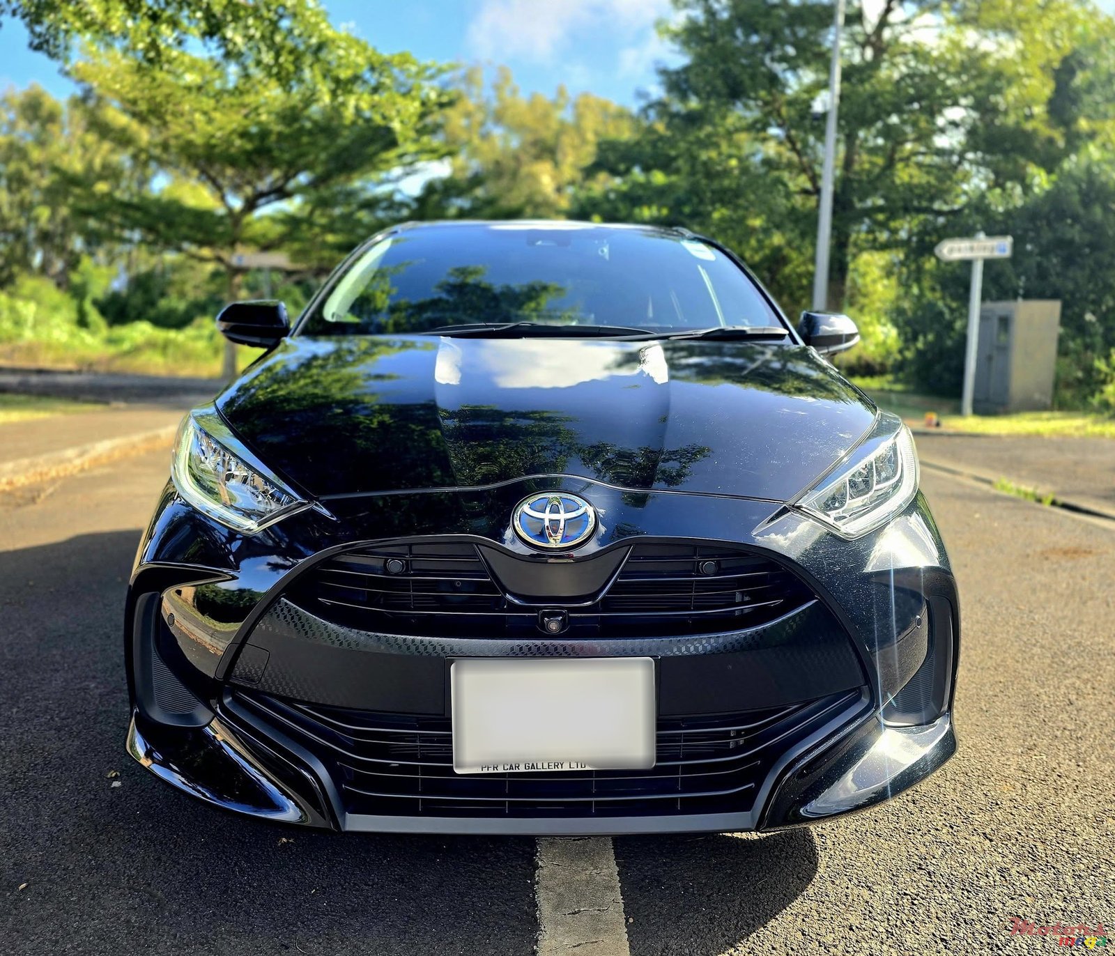 2021' Toyota Yaris photo #1