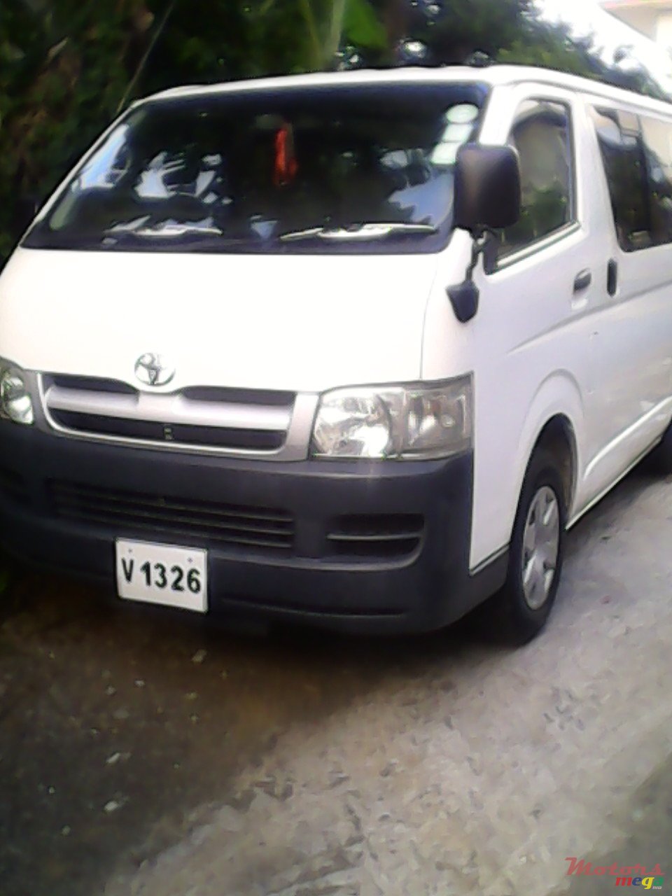 2005' Toyota HiAce none photo #1