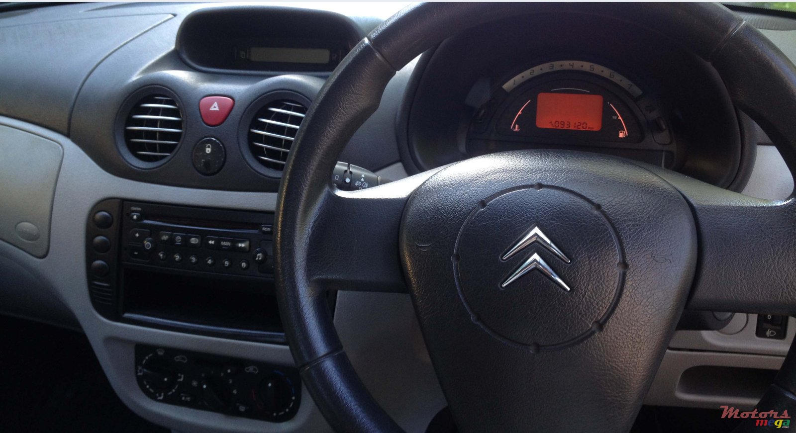 2005' Citroen C3 photo #2