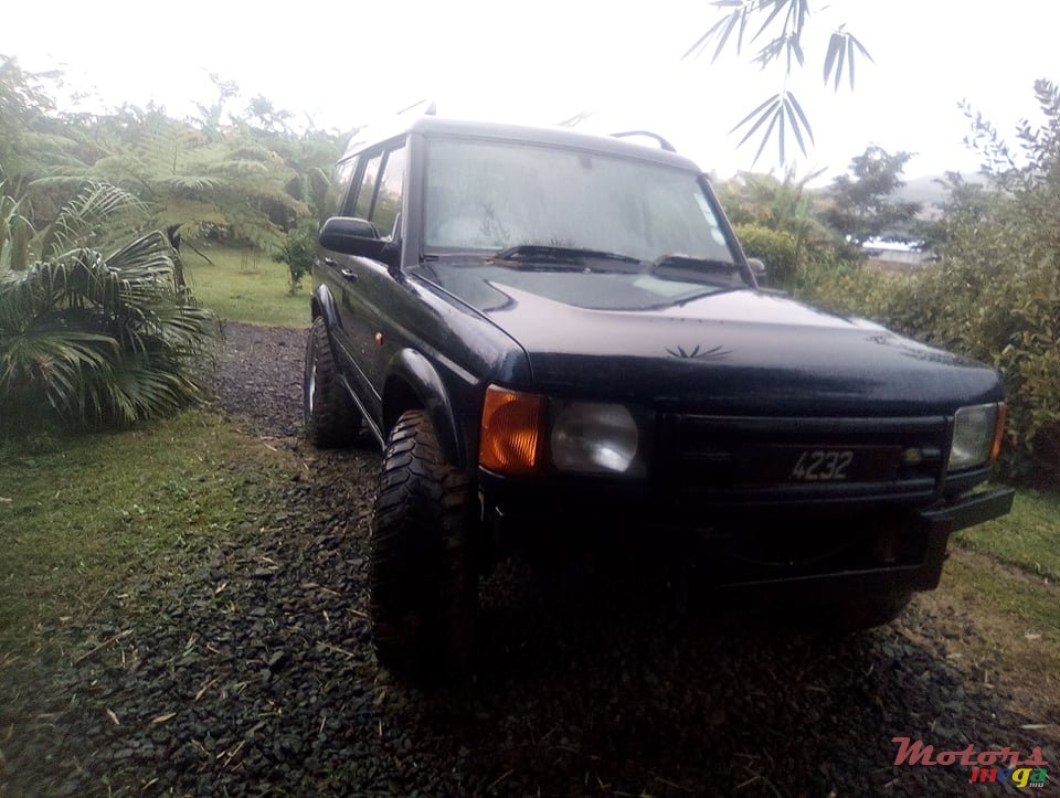 2002' Land Rover Discovery Series II photo #5