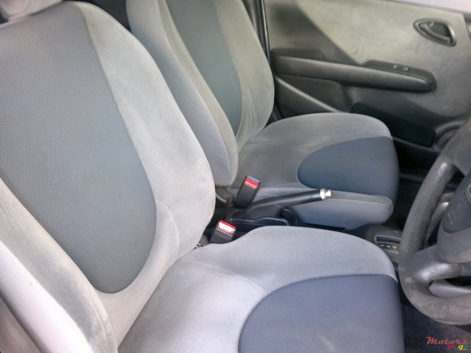 2002' Honda fit photo #2