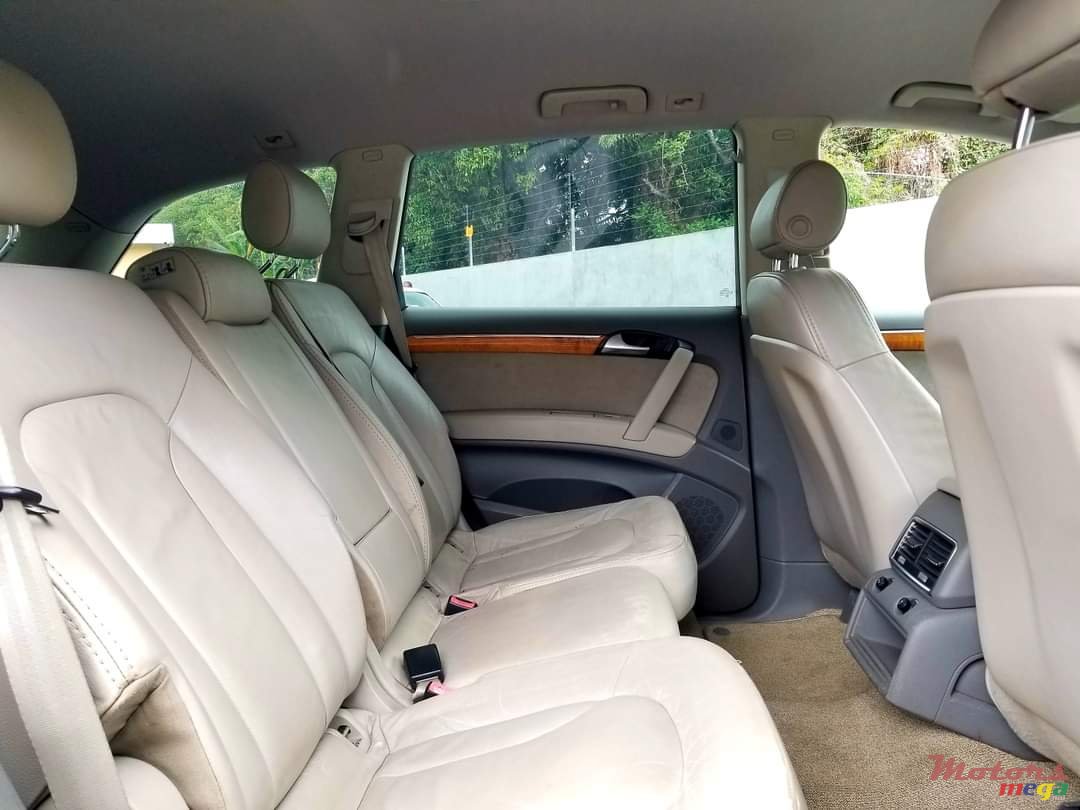 2007' Audi Q7 Quattro photo #5