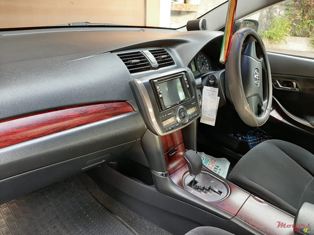 2007' Toyota Allion photo #5