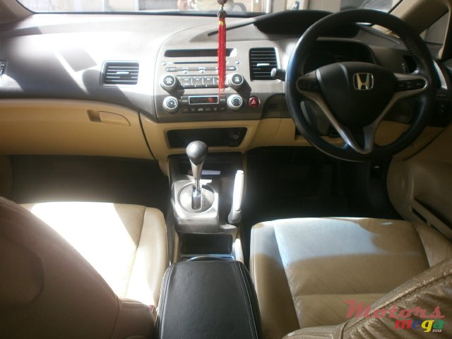 2008' Honda Civic photo #7