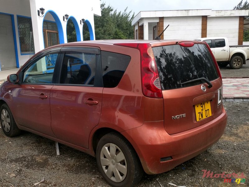 2007' Nissan Note photo #2
