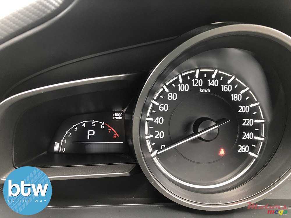 2018' Mazda 3 photo #6