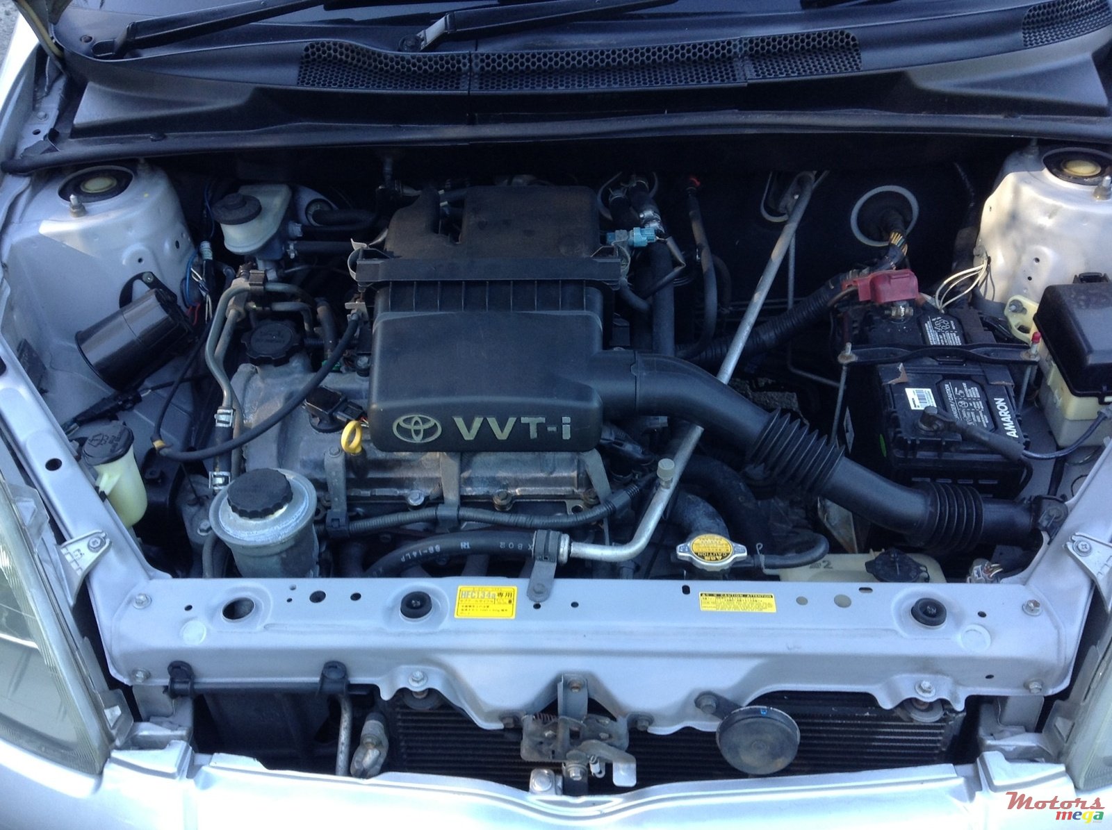 2000' Toyota Vitz photo #5