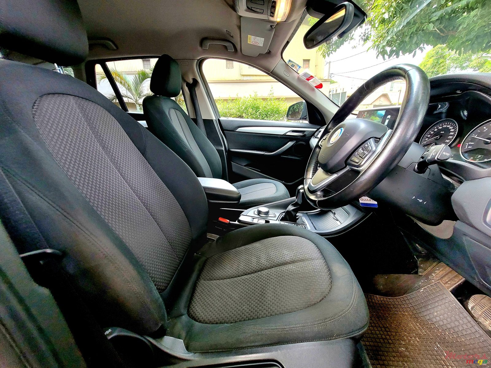 2016' BMW X1 Efficient Dynamics photo #6