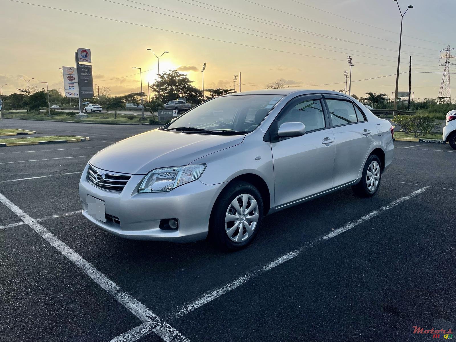 2012' Toyota Axio photo #2