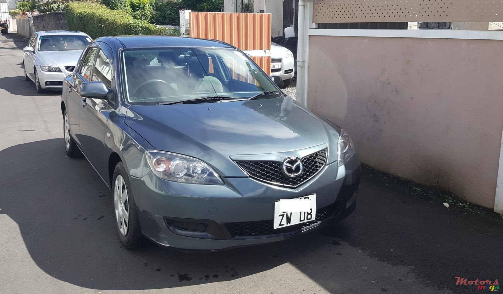 2008' Mazda Axela photo #1