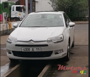 2011' Citroen C5 None photo #3