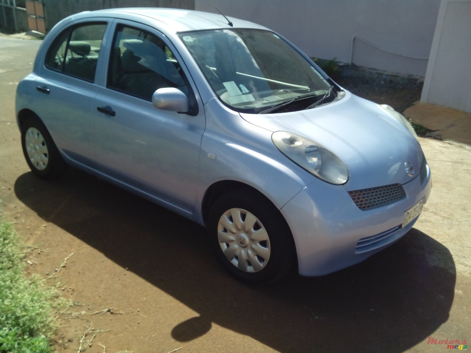 2004' Nissan ak12 photo #1