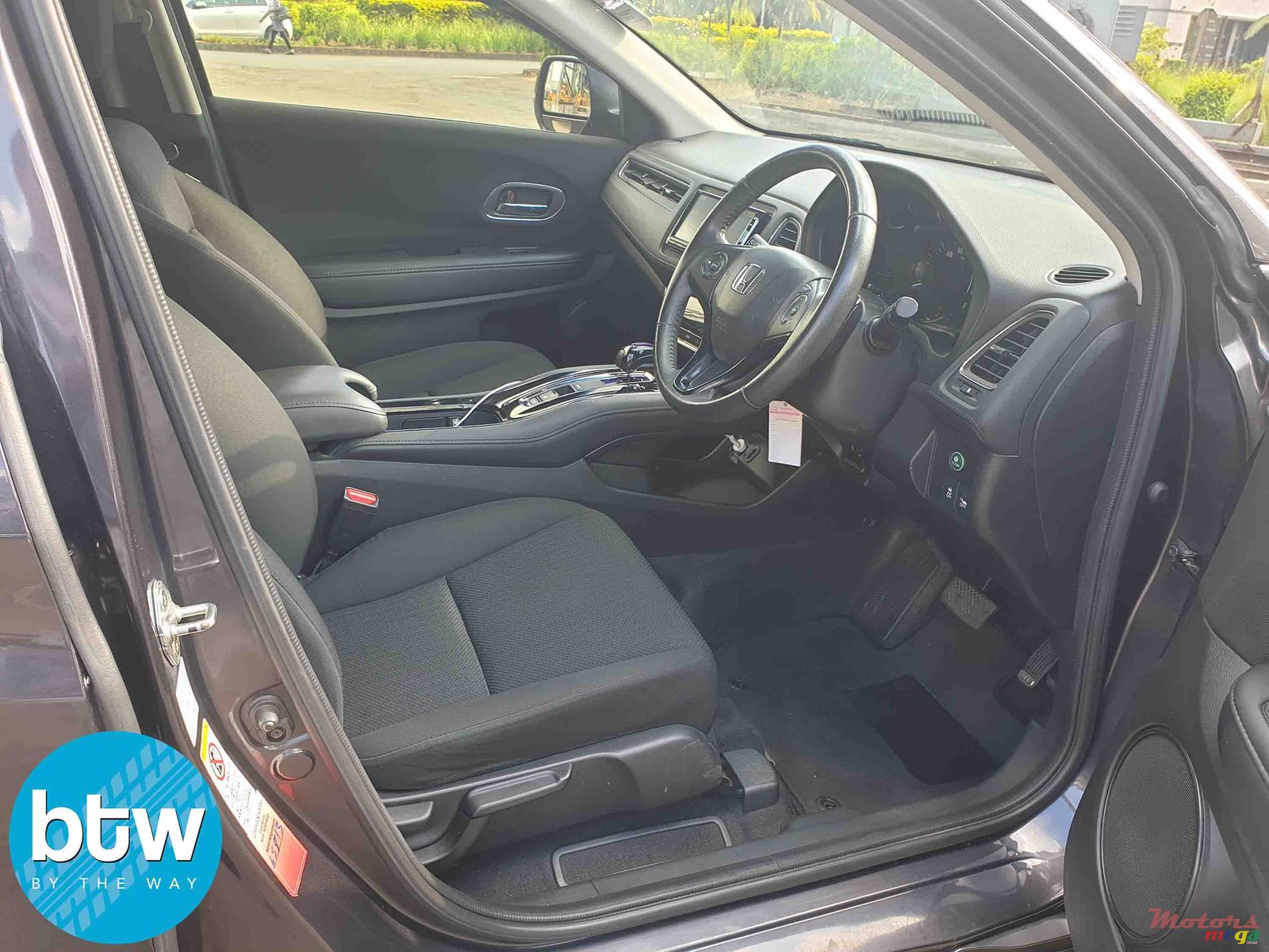 2015' Honda Vezel X photo #6