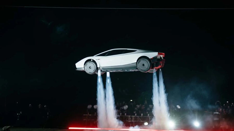The Tesla Roadster's Thrusters Last Seconds. Refilling Takes Hours