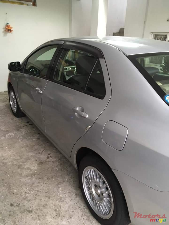 2008' Toyota photo #6