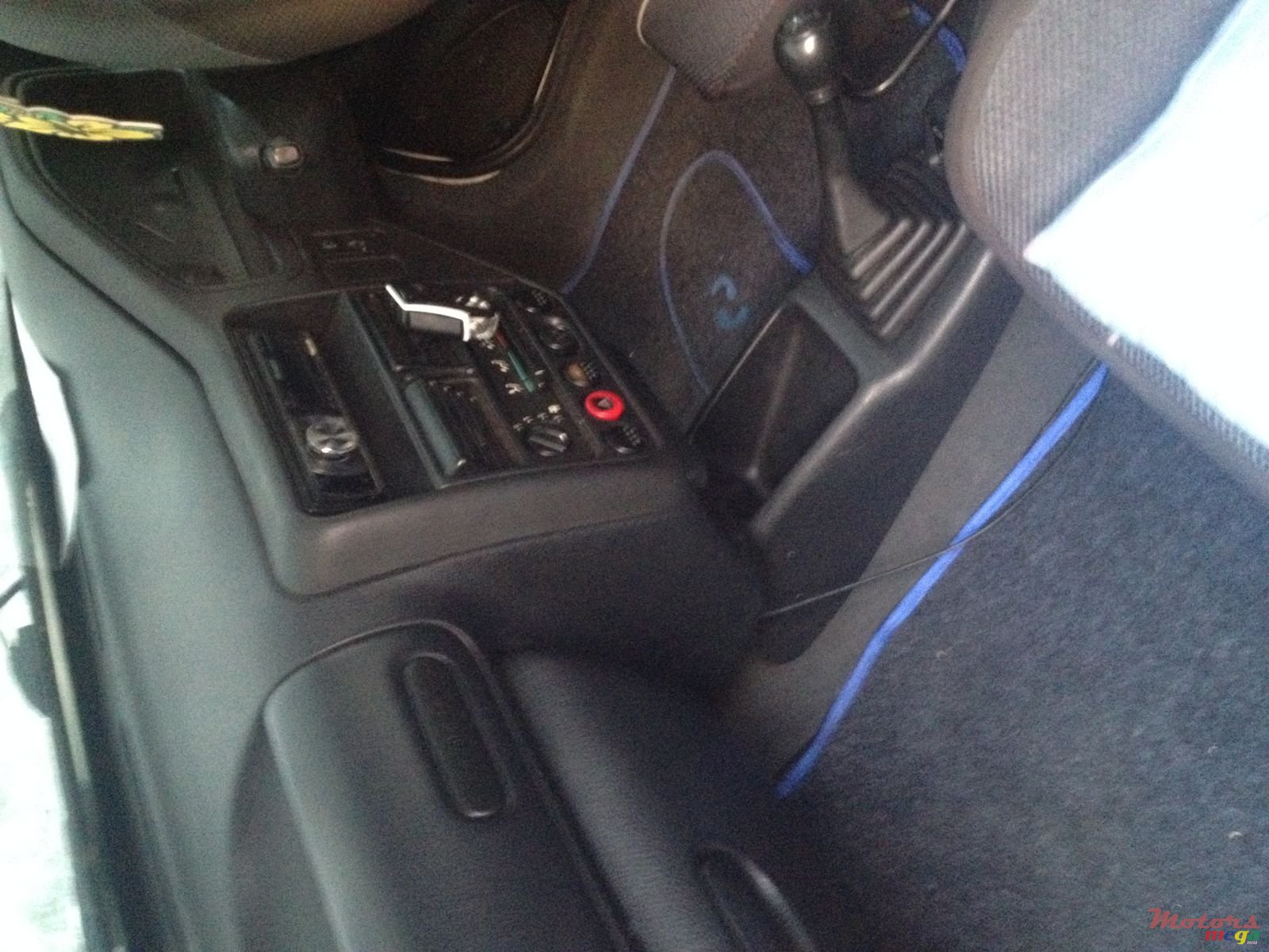 1998' Peugeot 106 photo #3