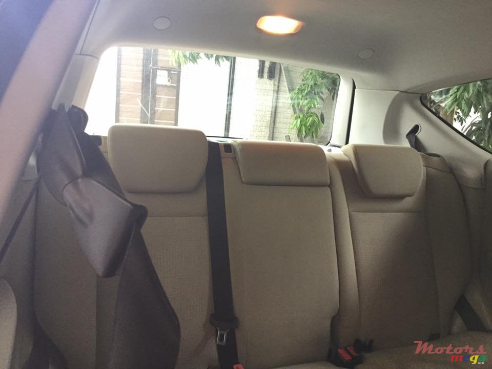 2010' Mercedes-Benz A 160 COUPE photo #4