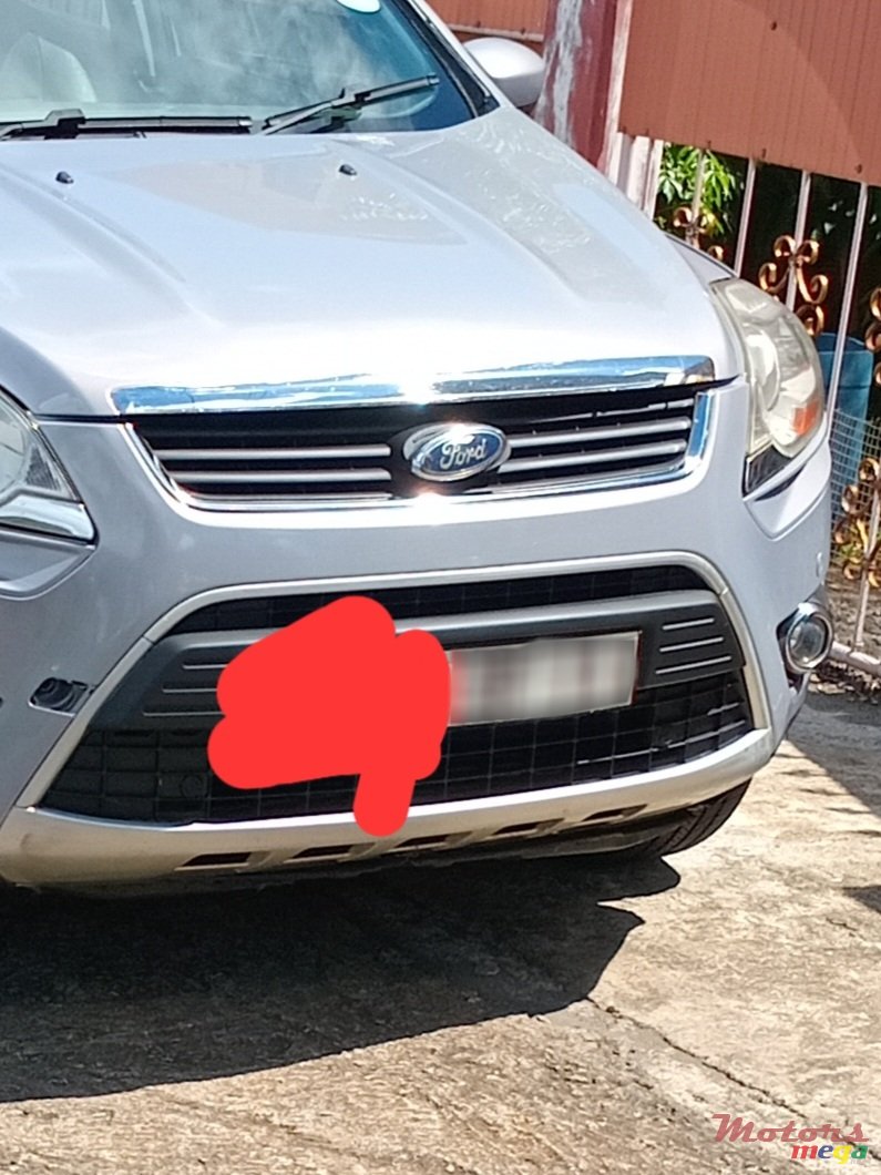 2011' Ford Kuga photo #1
