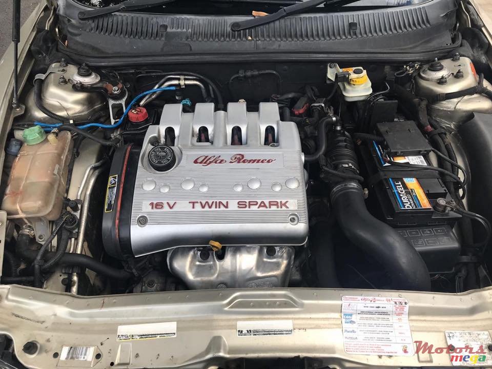 2005' Alfa Romeo 156 photo #7