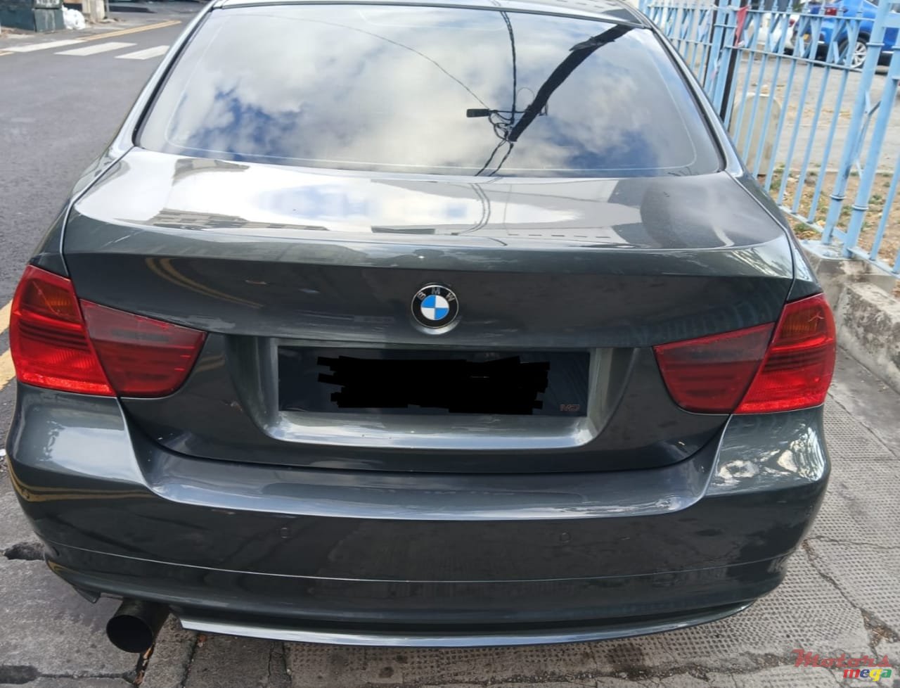 2009' BMW 3 Series Silencer photo #6