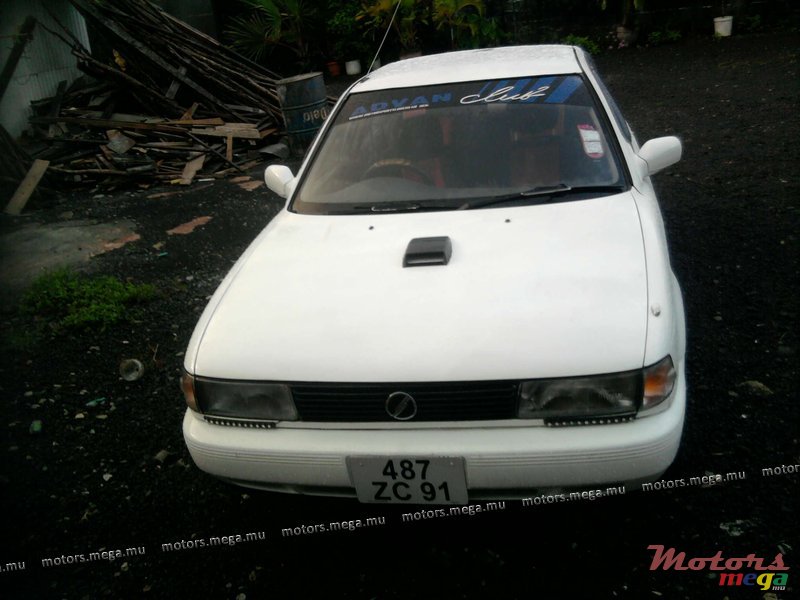1991' Nissan photo #1