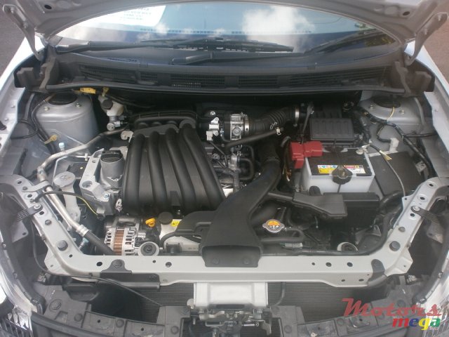 2013' Nissan Wingroad AD-VAN photo #7