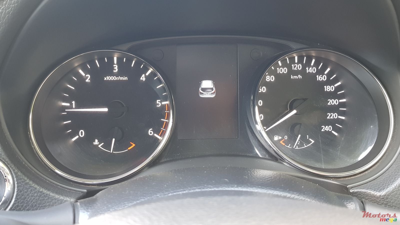 2015' Nissan Qashqai Automatic photo #6