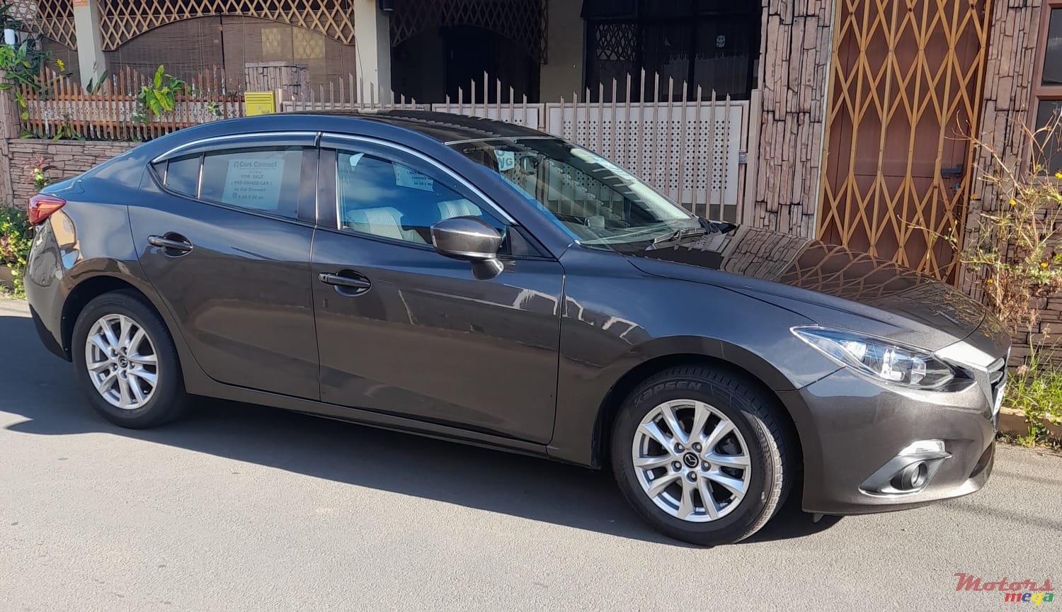 2014' Mazda 3 photo #3