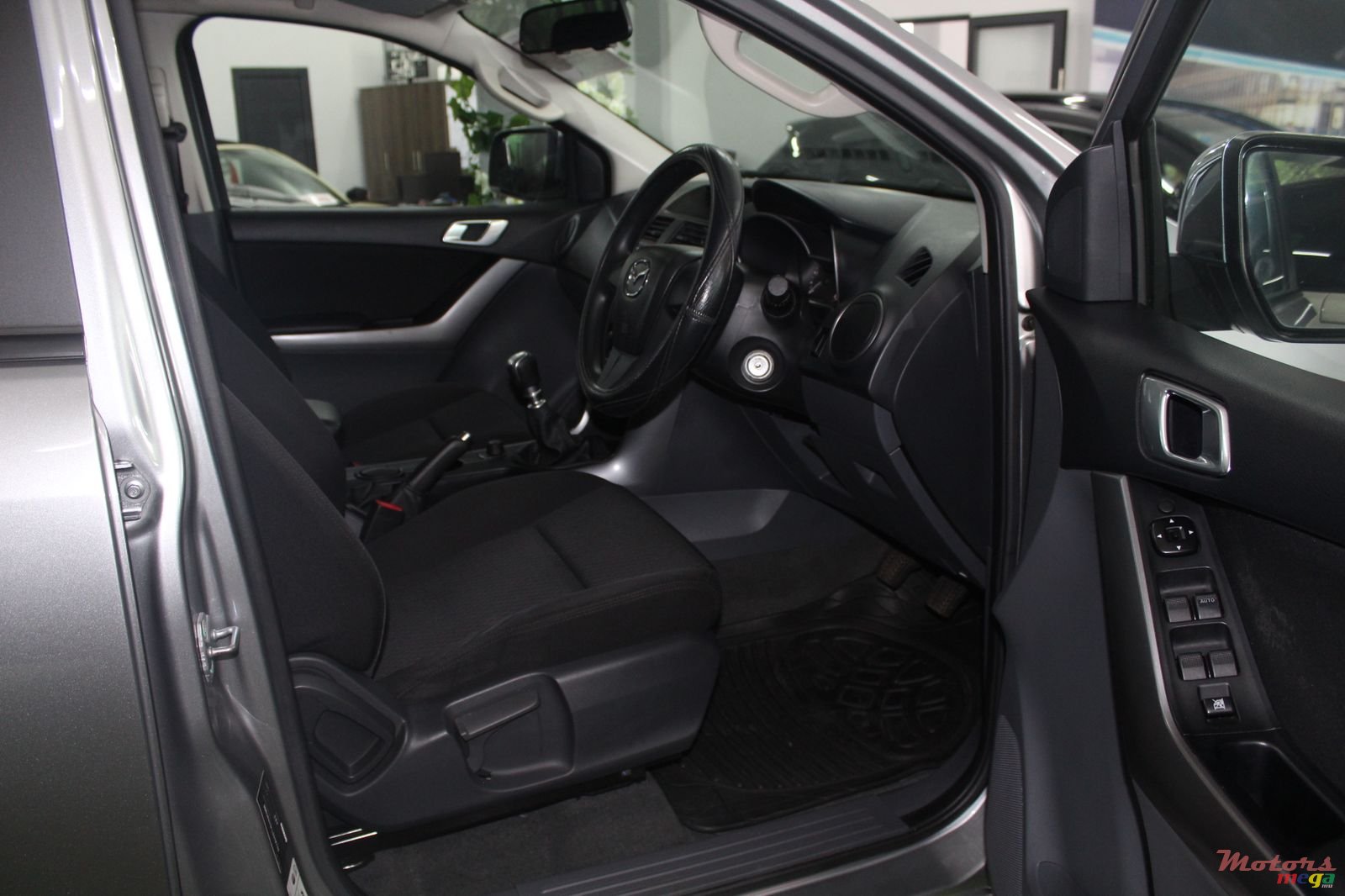 2018' Mazda BT50 photo #3